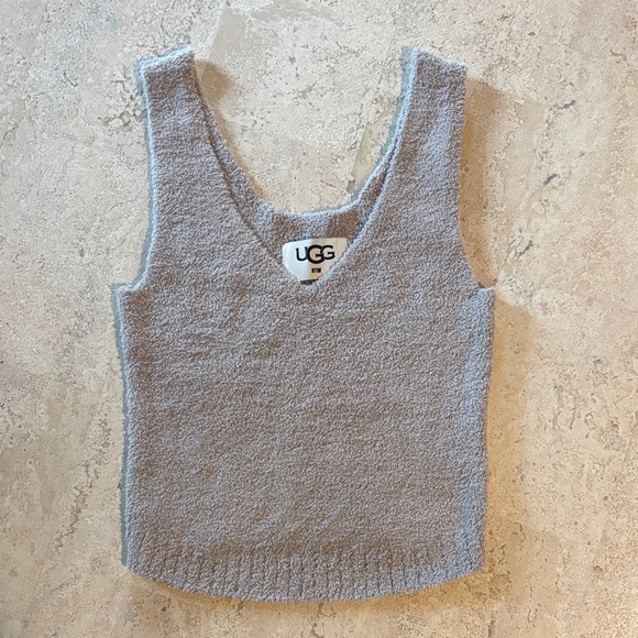 UGG XS Women's Beige Knit Tank Top - Picture 1 of 4